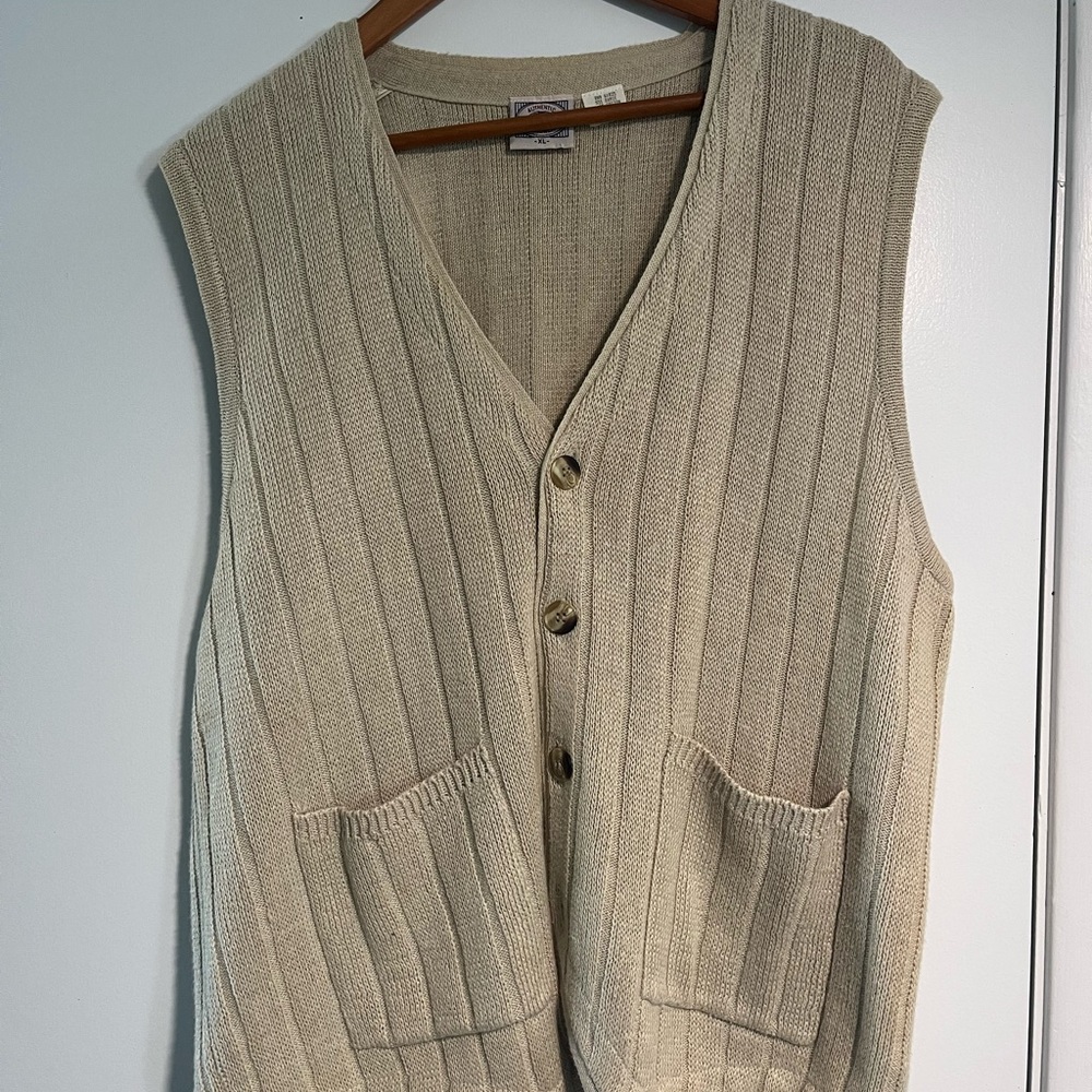 Vintage Men's Beige Sweater Vest